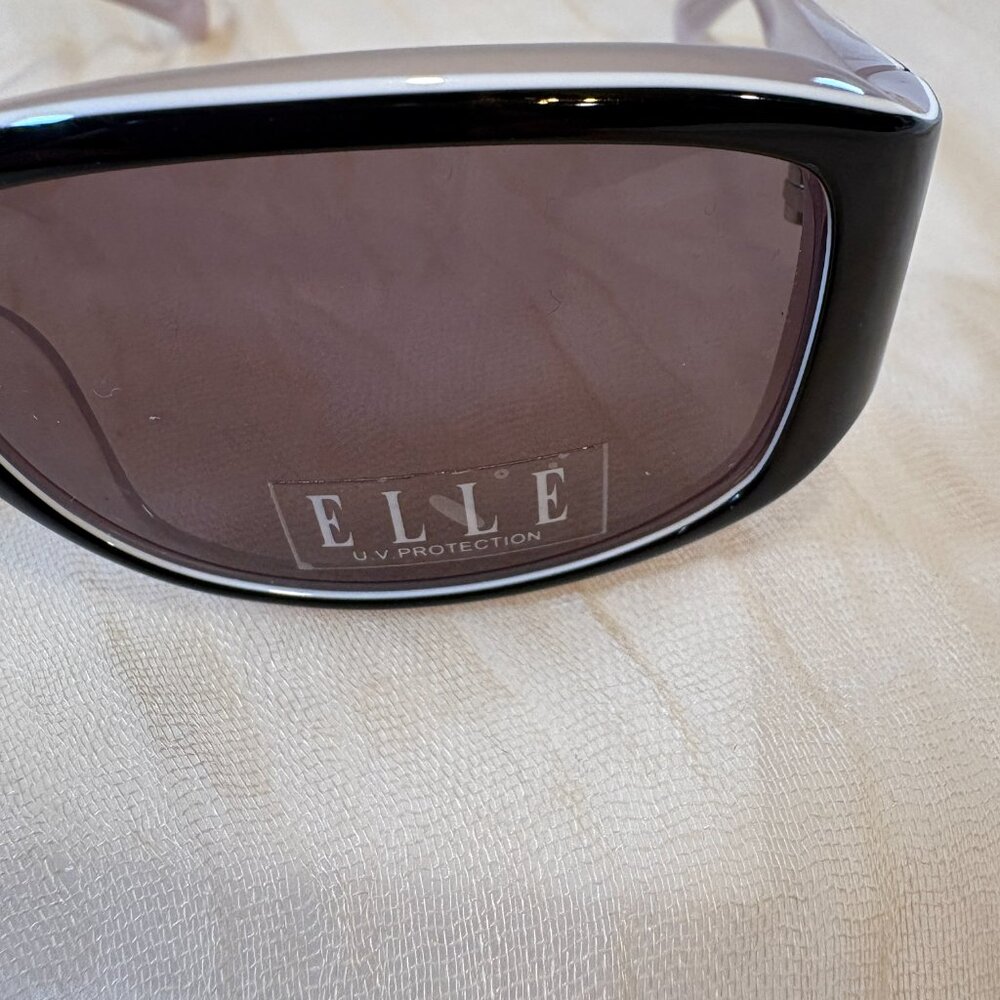 NEW ELLE EL 18874‎ COLOR-BK BLACK WHITE AUTHENTIC FRAMED SUNGLASSES 57-16 - Picture 3 of 9